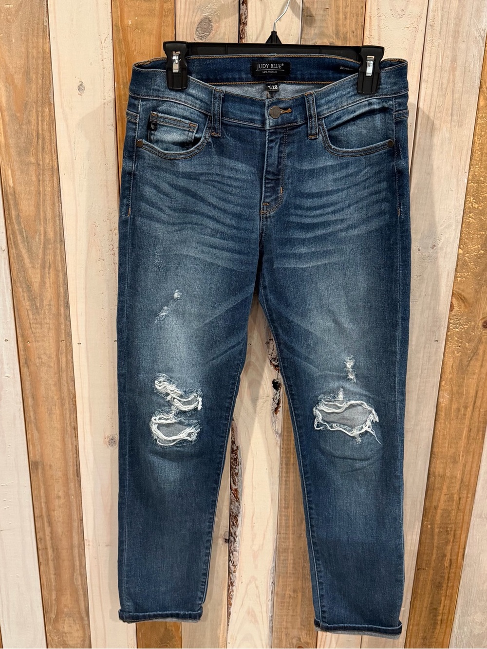 Judy Blue Women’ Distressed Dark Blue Jeans 7/28